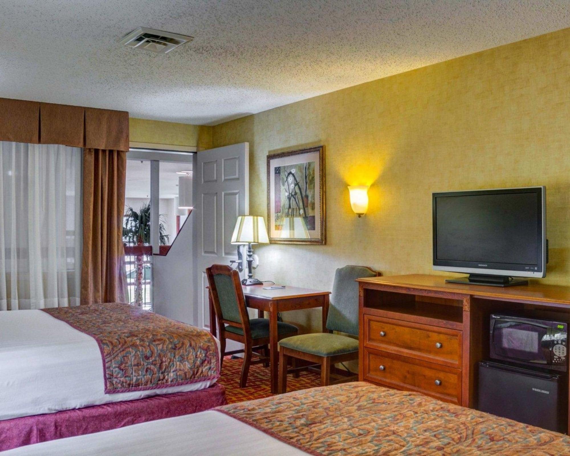 Rodeway Inn Columbia Mall Loop Grand Forks Exterior foto