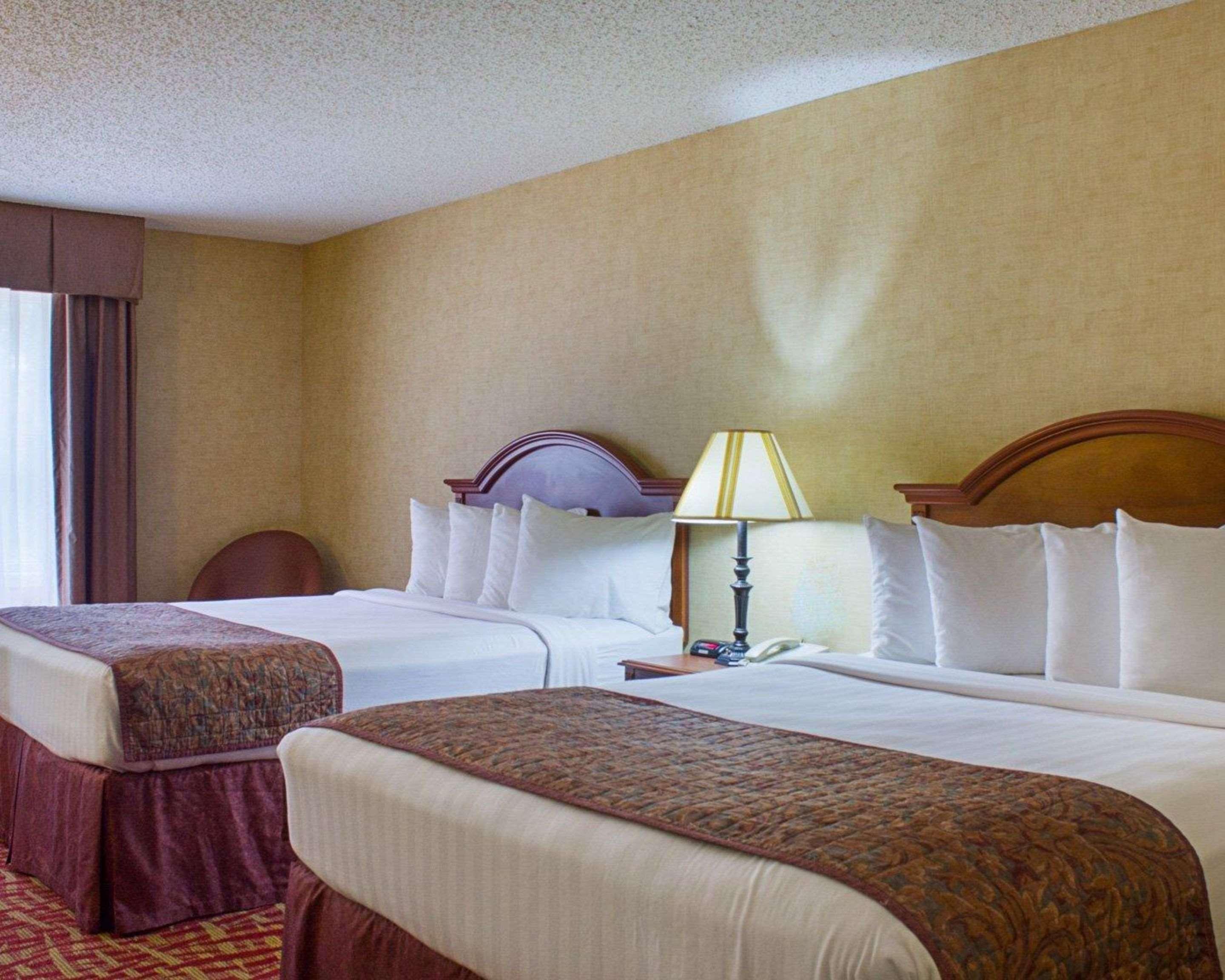 Rodeway Inn Columbia Mall Loop Grand Forks Exterior foto